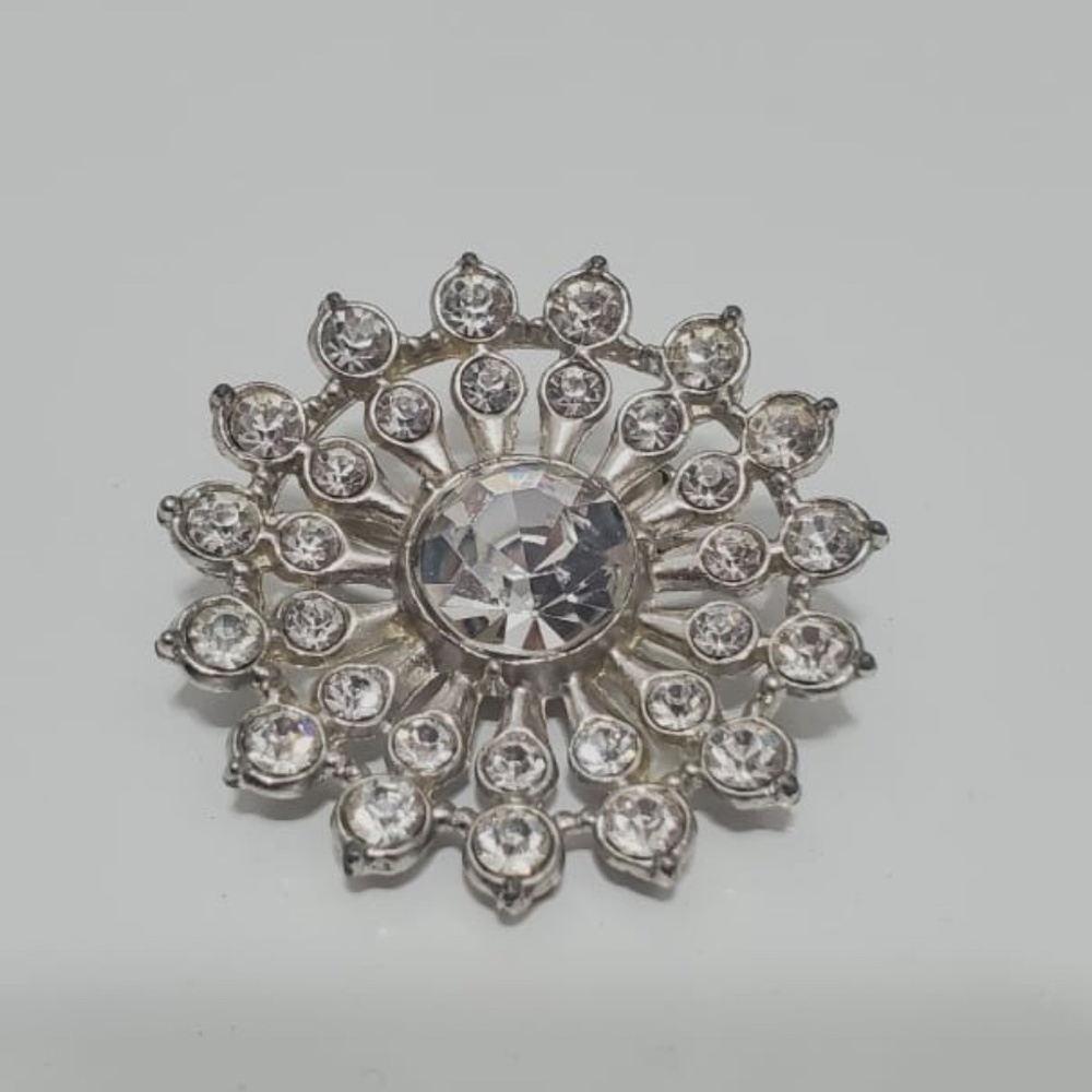 Liz claiborne  Rhinestone Brooch 🌴 - Picture 8 of 9